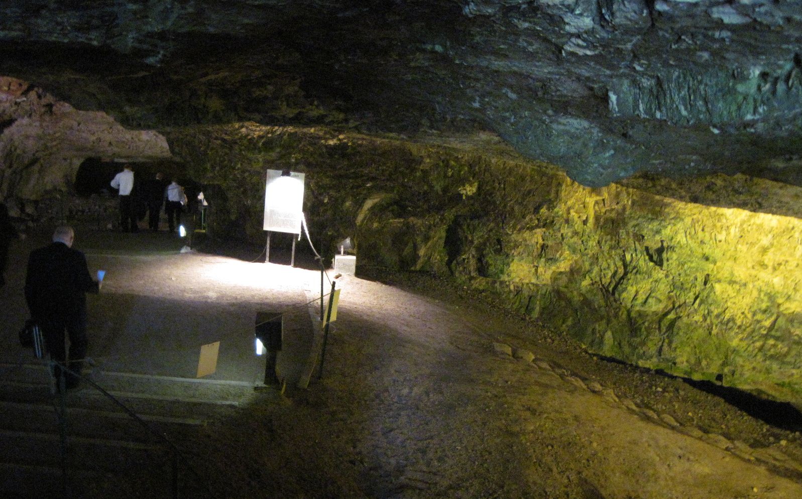 Zedekiah's Cave (Solomon's Quarries)